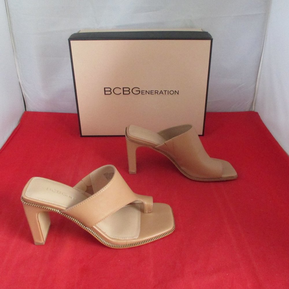 BCBGENERATION Women's Finari Sandals $119 - US Size 5 M - Tan - #801